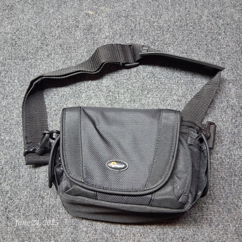 Lowepro Camera Bag Black Edit 110 Waist Pack Strap